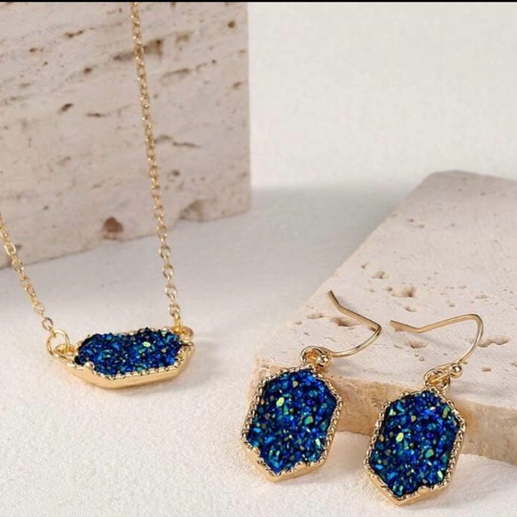 Blue Druzy Hexagon Gold tone Necklace, Earrings Jewelry Set - Picture 3 of 4